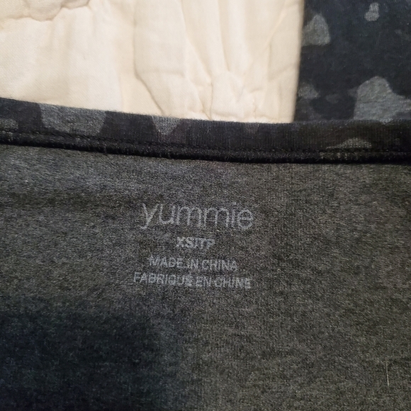 NWT Yummie Gloria Ankle Cotton Stretch Shaping Leggings Camoprint Size XS - Picture 6 of 7